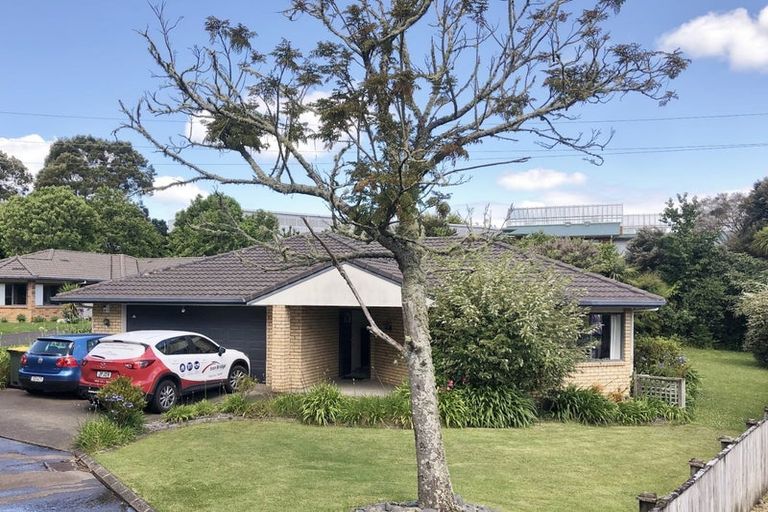 Photo of property in 25 Sample Road, Albany, Auckland, 0632