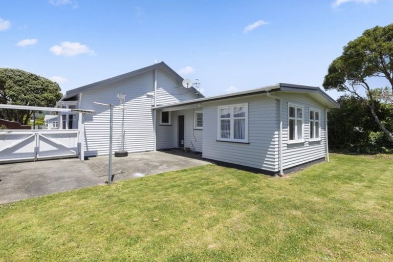 Photo of property in 32 Tui Street, Alicetown, Lower Hutt, 5010