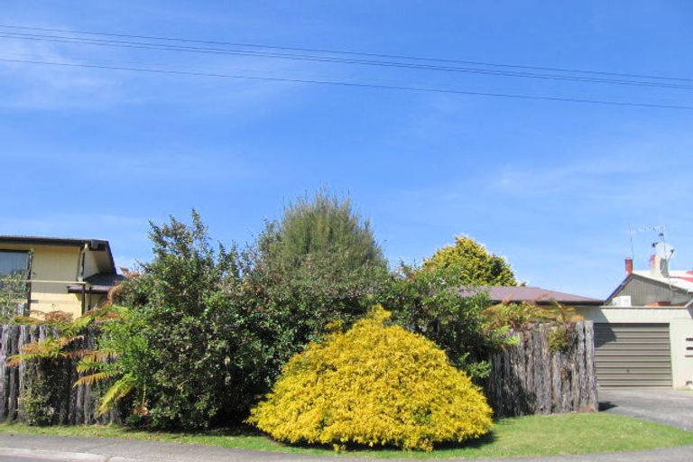 Photo of property in 9a Nairn Road, Mangakakahi, Rotorua, 3015
