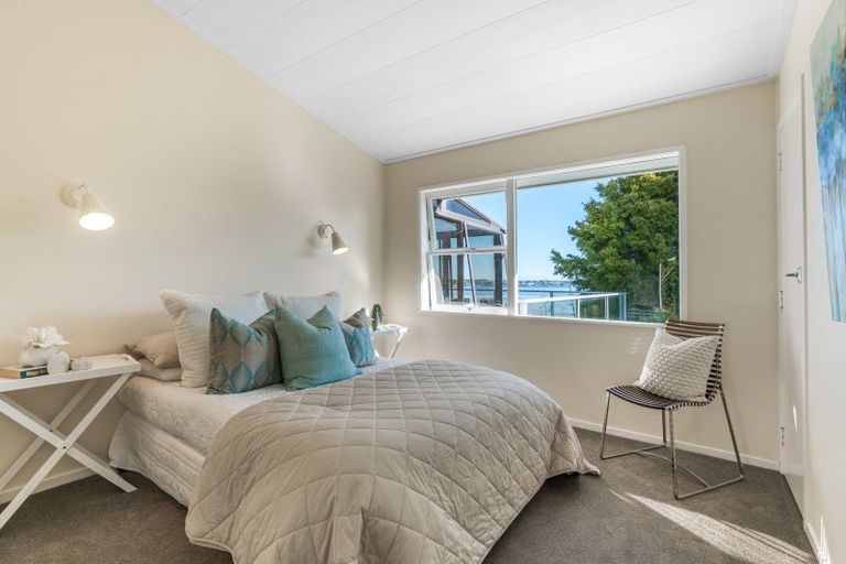 Photo of property in 20 Birkley Road, Bayswater, Auckland, 0622