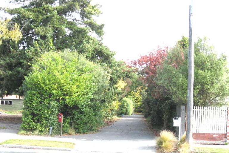 Photo of property in 189 Ilam Road, Ilam, Christchurch, 8041