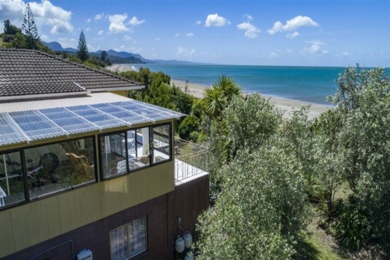 Photo of property in 10 Parapara Esplanade, Parapara, Takaka, 7182