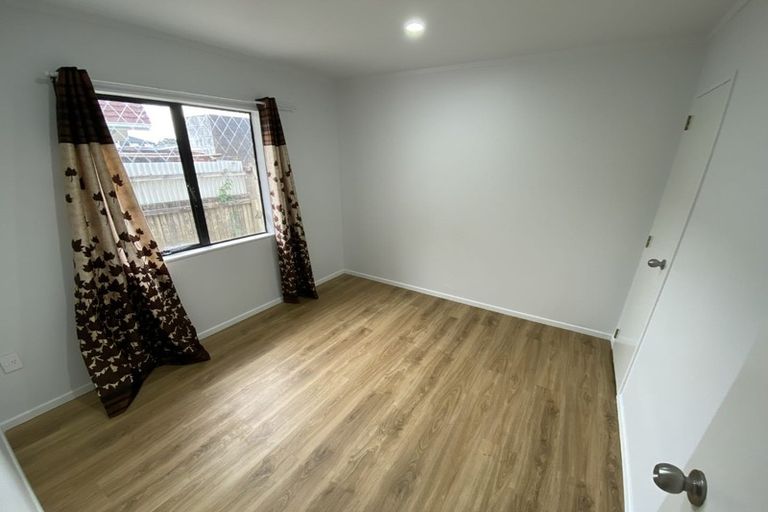 Photo of property in 11a Hill Road, Papatoetoe, Auckland, 2025