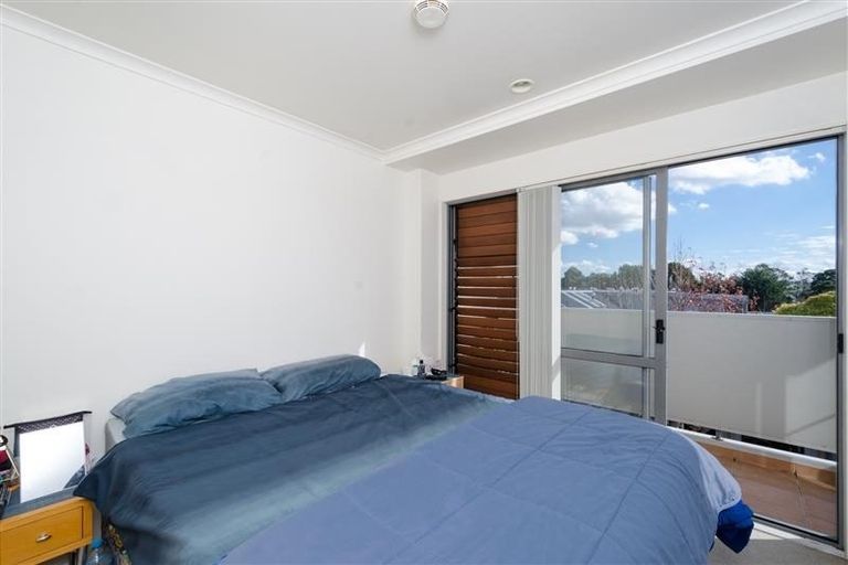 Photo of property in 3e/30 Westward Ho, Glen Eden, Auckland, 0602