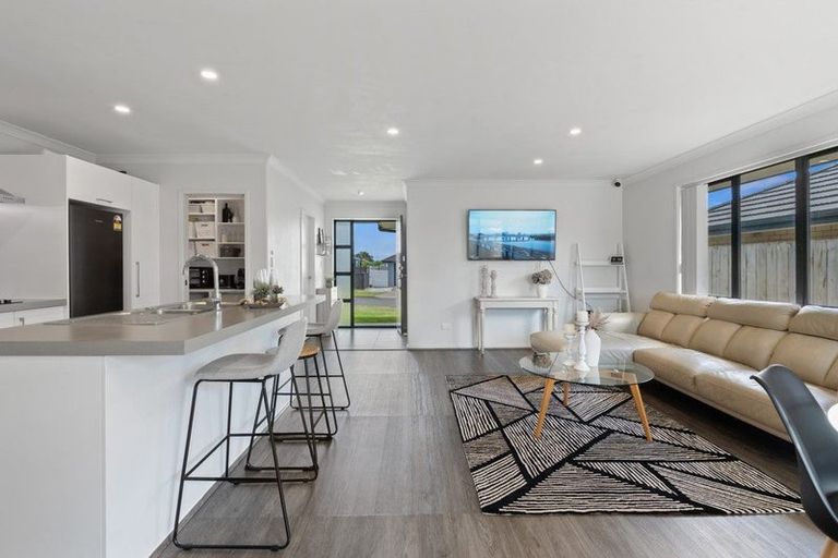 Photo of property in 4 Matawai Puna Drive, Pukekohe, 2120