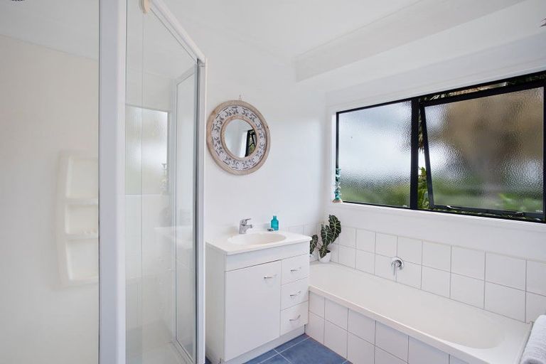 Photo of property in 890a Waimate Road North, Waimate North, Kerikeri, 0293