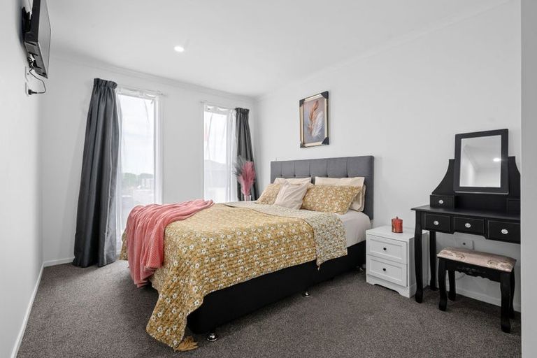 Photo of property in 1/51 Cabourne Drive, Glenview, Hamilton, 3206