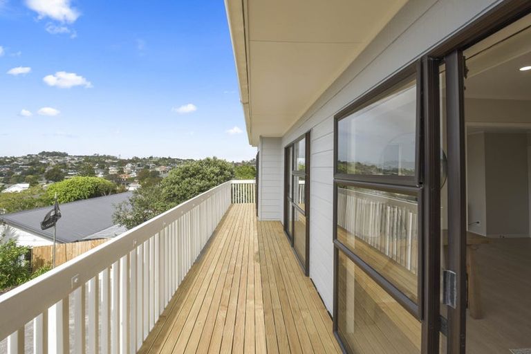 Photo of property in 47 Amorino Drive, Red Beach, 0932