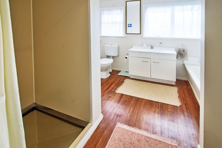 Photo of property in 70 Totara Street, Lansdowne, Masterton, 5810