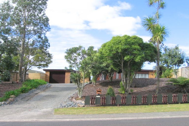 Photo of property in 304 The Drive, Whangamata, 3620