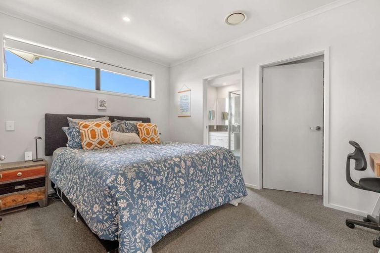 Photo of property in 8 Kaitaka Way, Papamoa, 3118