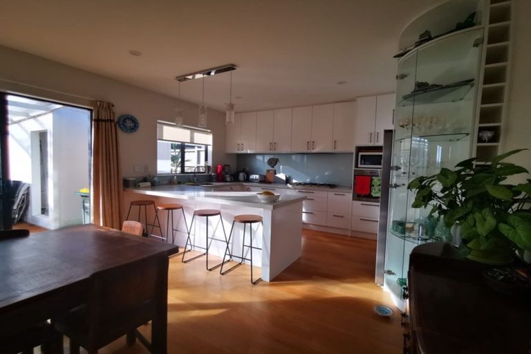 Photo of property in 14 Pohue Avenue, Huapai, Kumeu, 0810
