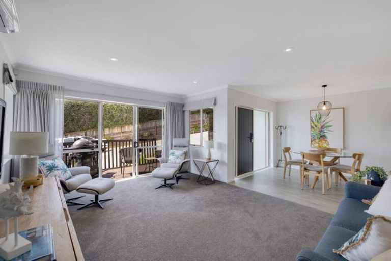 Photo of property in 16 Highmore Place, Brookfield, Tauranga, 3110