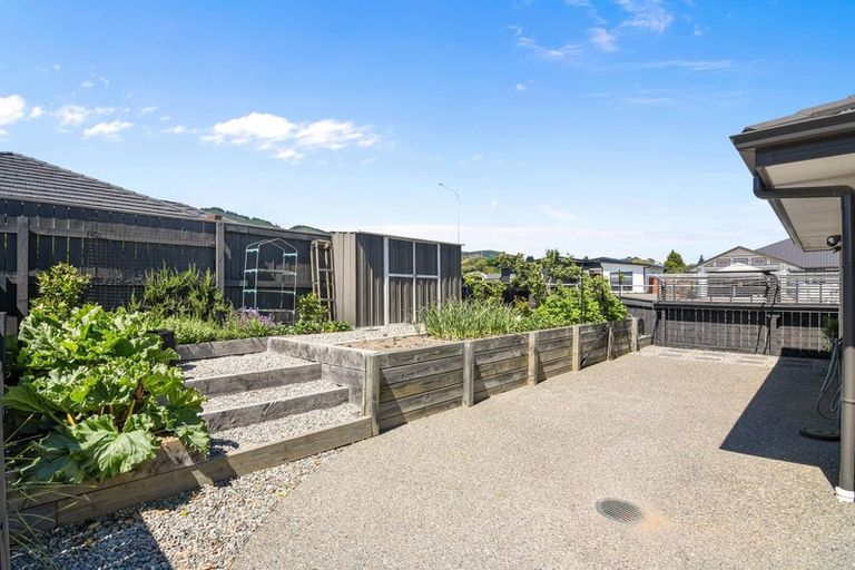 Photo of property in 10 Carmello Grove, Richmond, 7020