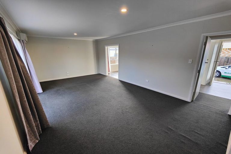 Photo of property in 8a Cotton Street, St Andrews, Hamilton, 3200