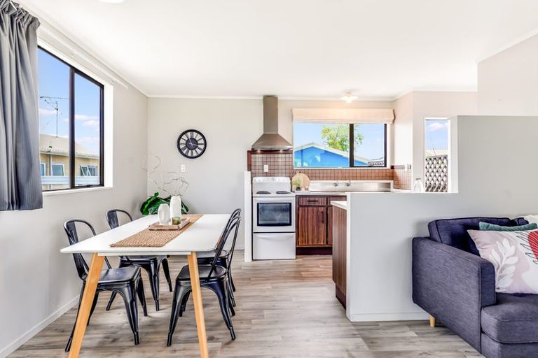 Photo of property in 79 Moore Street, Leamington, Cambridge, 3432