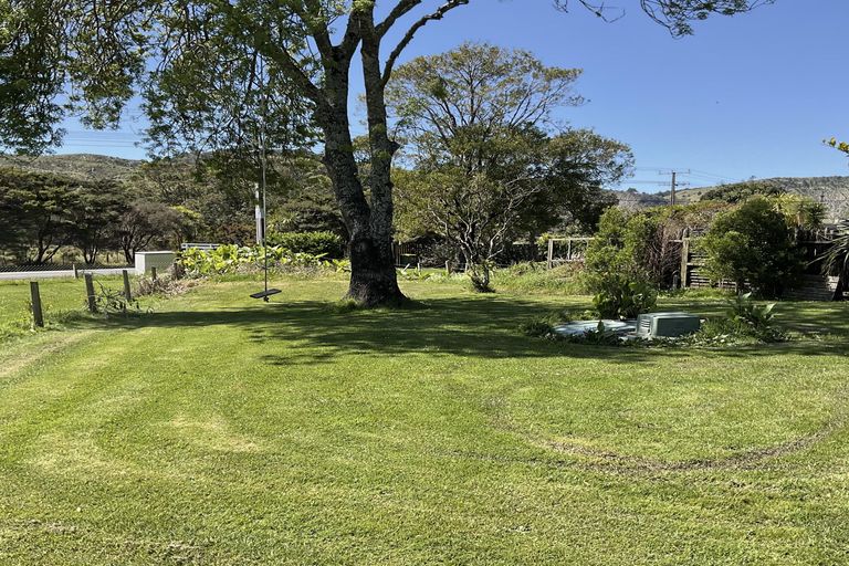 Photo of property in 3 Bathgate Road, Pakiri, Wellsford, 0972