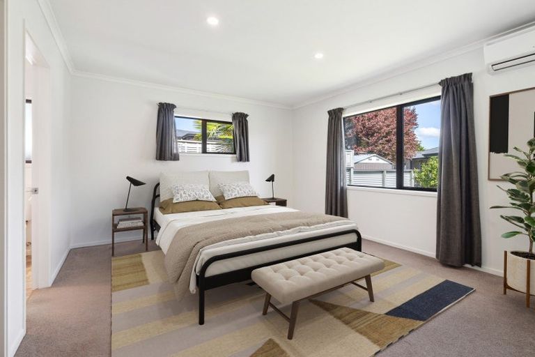 Photo of property in 12 Howard Street, Carterton, 5713