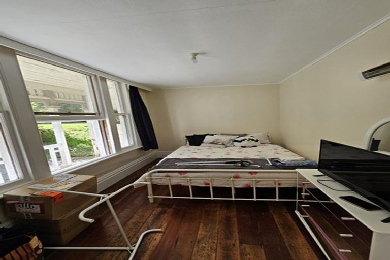 Photo of property in 32 Devon Street, Aro Valley, Wellington, 6021