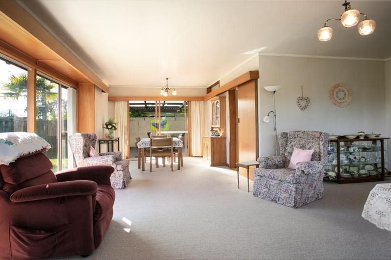 Photo of property in 80 Thornton Road, Cambridge, 3434