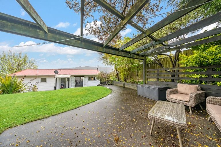 Photo of property in 7 Oaklands Grove, Clouston Park, Upper Hutt, 5018