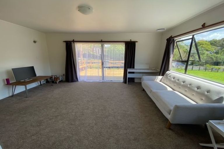Photo of property in 16 Fitzwilliam Drive, Torbay, Auckland, 0630