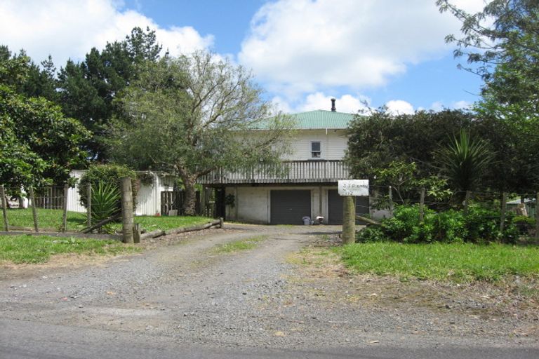 Photo of property in 172 Awa Road, Kumeu, 0891
