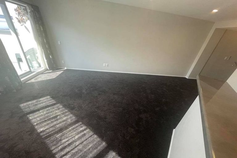 Photo of property in 19a Railway Avenue, Alicetown, Lower Hutt, 5010