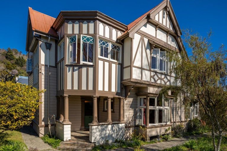 Photo of property in 10 Richmond Avenue, Nelson South, Nelson, 7010