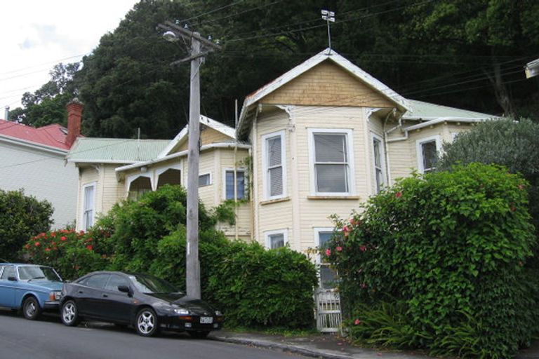 Photo of property in 28 Hillside Crescent South, Leigh, Auckland, 0985