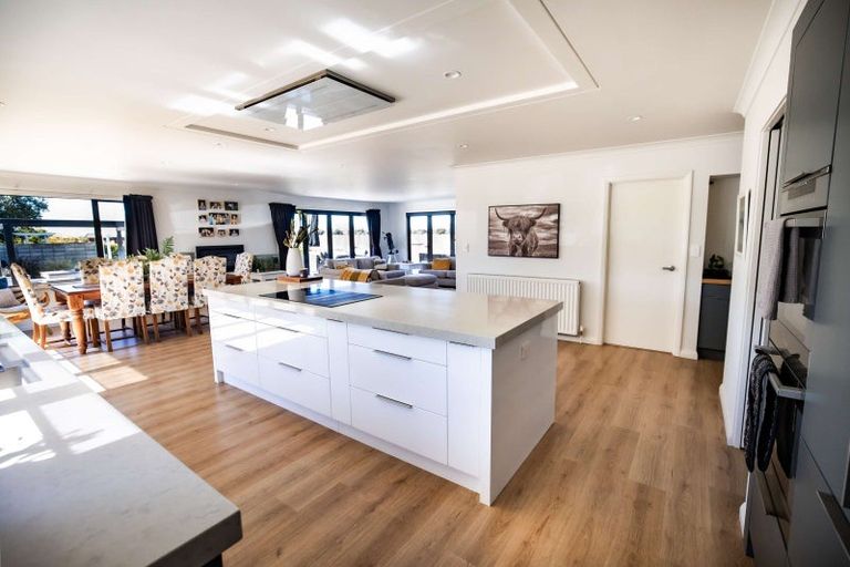 Photo of property in 232 Woodside Road, Matangi, Hamilton, 3284