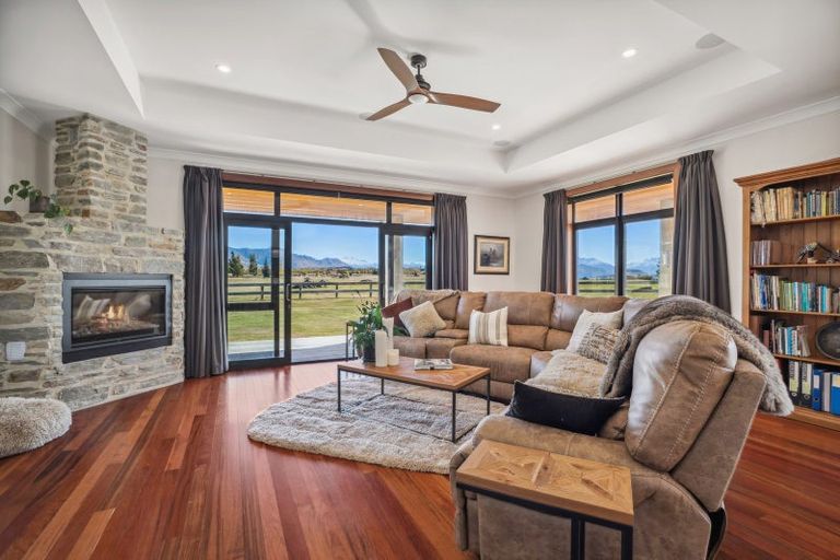 Photo of property in 182 Stevenson Road, Wanaka, 9382