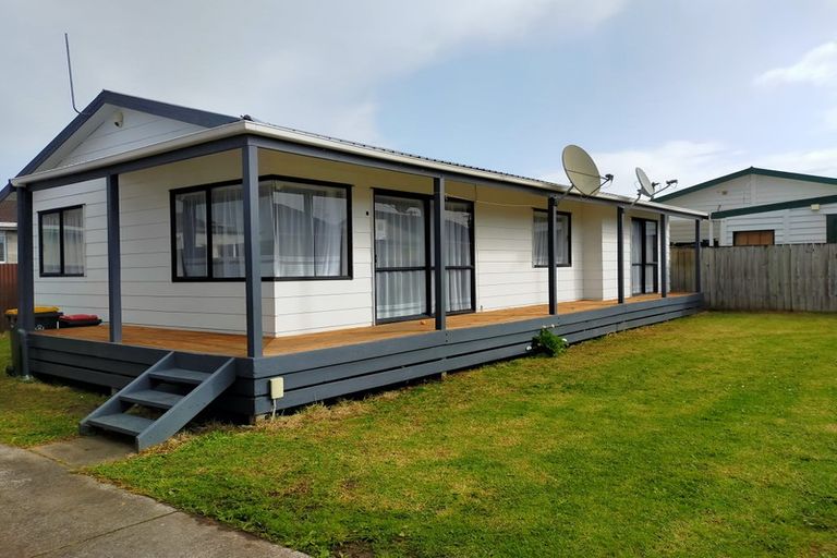 Photo of property in 1/52 Kenderdine Road, Papatoetoe, Auckland, 2025