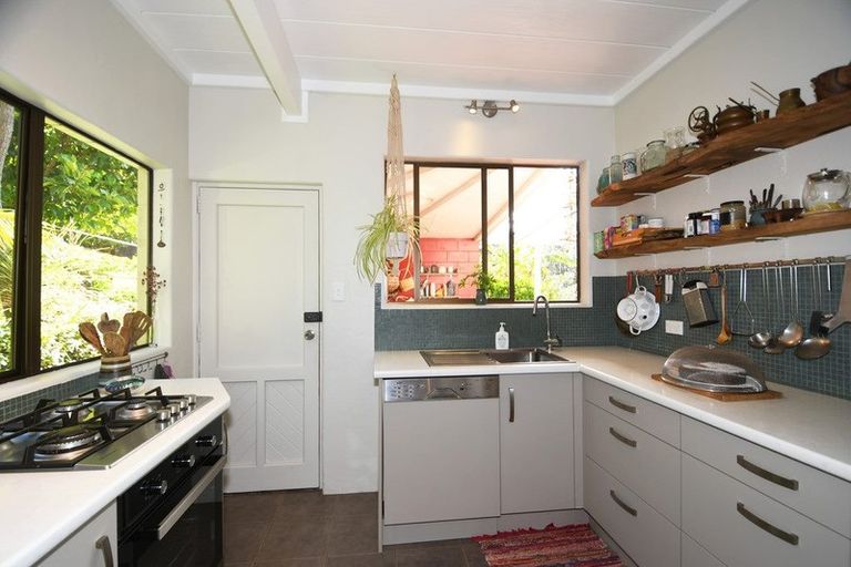 Photo of property in 15 View Road, Warkworth, 0910