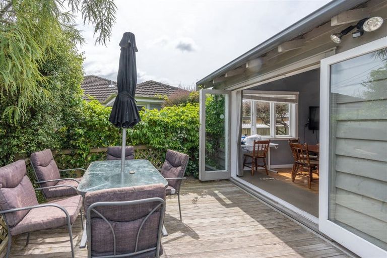 Photo of property in 1a Mahana Road, St Andrews, Hamilton, 3200