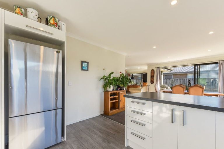 Photo of property in 16 Kerei Street, Motueka, 7120