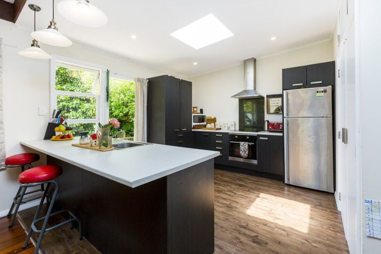 Photo of property in 12 Black Beech Street, Birchville, Upper Hutt, 5018