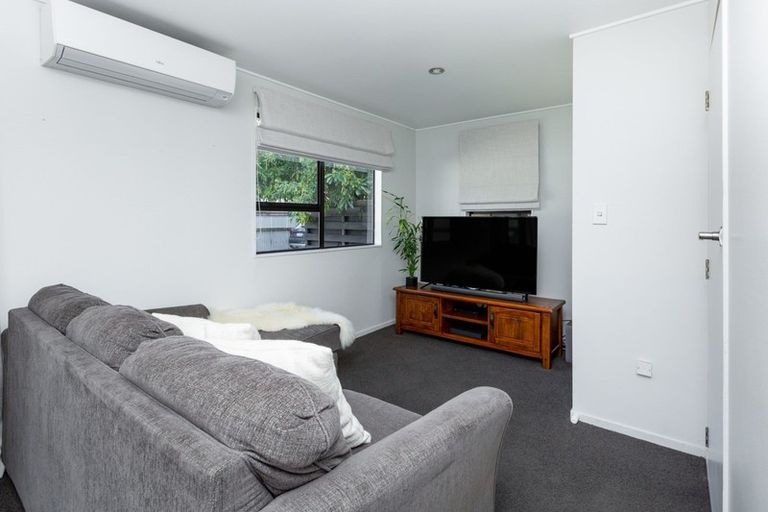 Photo of property in 212b Davis Street, Saint Leonards, Hastings, 4120