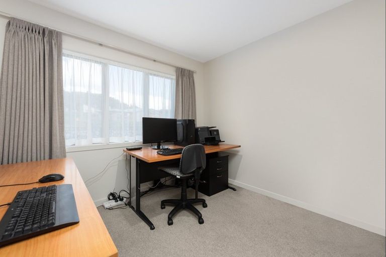 Photo of property in 2 Boulder Lane, Pyes Pa, Tauranga, 3112