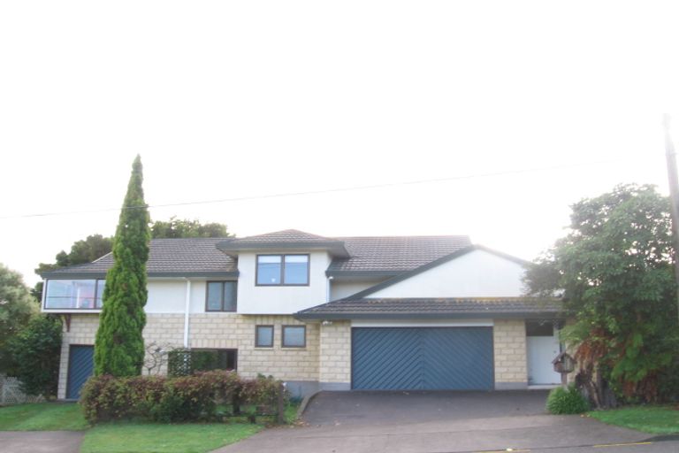 Photo of property in 21 Utauta Street, Waikanae, 5036