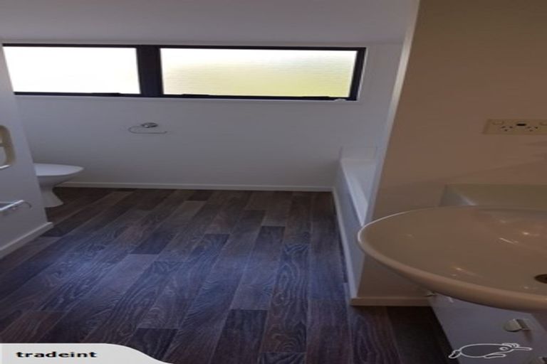 Photo of property in 6/56 London Street, Richmond, Christchurch, 8013