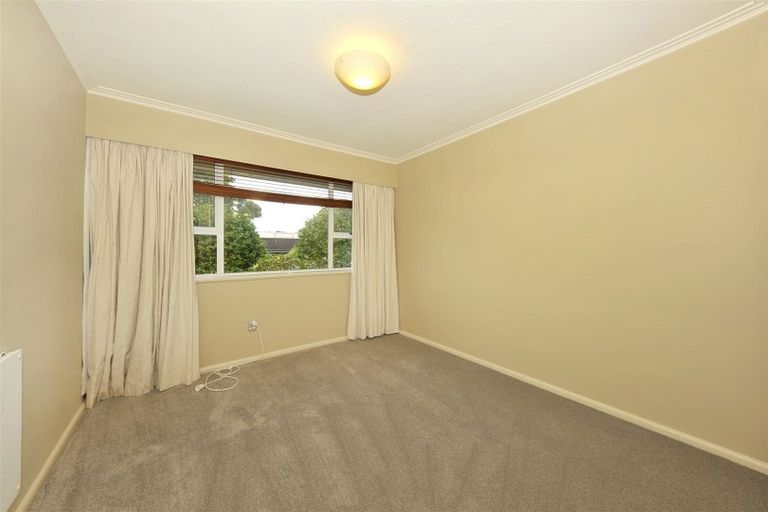 Photo of property in 20 Highfield Place, Avonhead, Christchurch, 8042