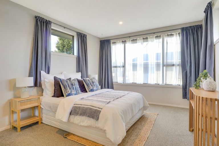 Photo of property in 11 Dinton Street, Russley, Christchurch, 8042