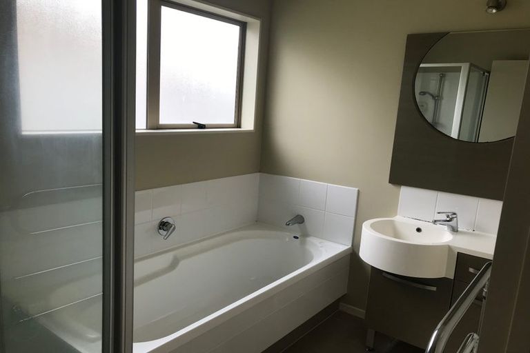 Photo of property in 20 Birchlands Road, Flat Bush, Auckland, 2019