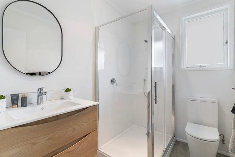 Photo of property in 17 Harania Avenue, Favona, Auckland, 2024