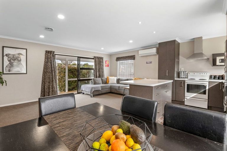 Photo of property in 74 Blomfield Street, Pukehangi, Rotorua, 3015