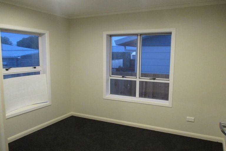 Photo of property in 8a Cotton Street, St Andrews, Hamilton, 3200
