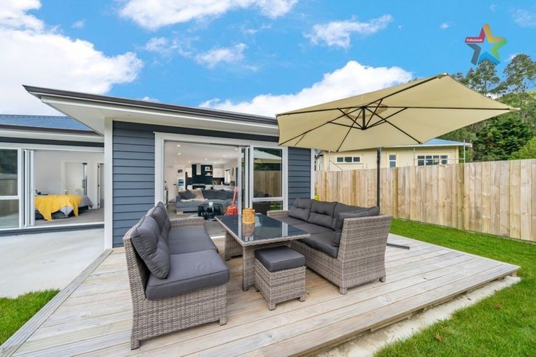 Photo of property in 28d Stockdale Street, Wainuiomata, Lower Hutt, 5014