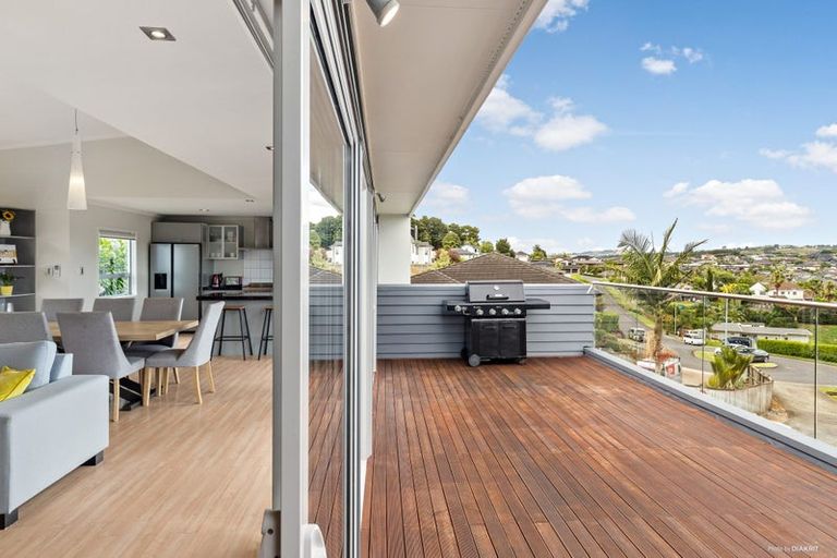 Photo of property in 14 Valley Heights Lane, Pukekohe, 2120