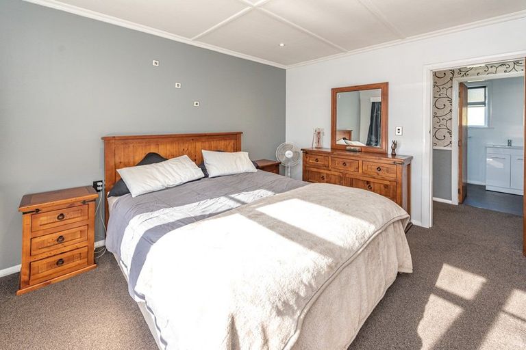 Photo of property in 87 Purnell Street, College Estate, Whanganui, 4500